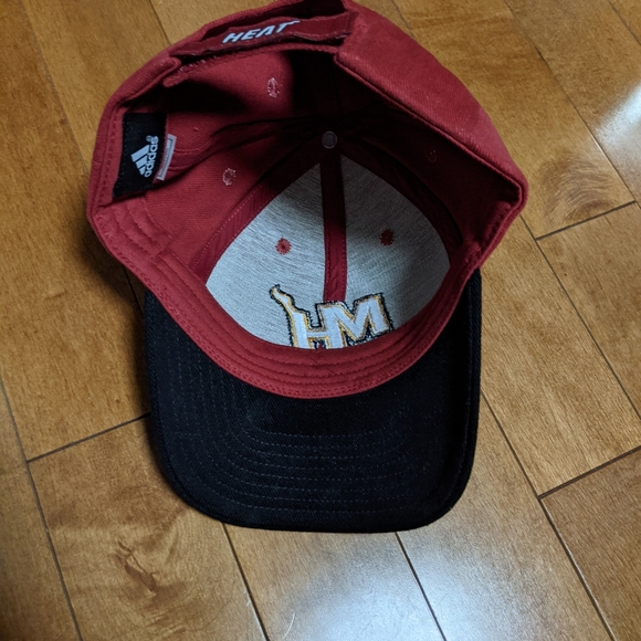 Miami Heat Hat - Picture 2 of 2